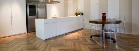 Способи укладання ламінату: від класики до дизайнерських рішень. -Зображення