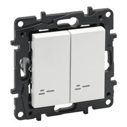 Переключатель 2-клавишный 10А автоматические клеммы Niloe Step Белый 863118 Legrand - зображення 1