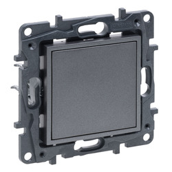 Заглушка Niloe Step Сталь 863400 Legrand - зображення 1