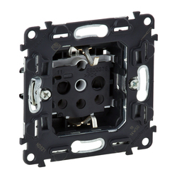 Розетка силовая Schuko 16А 250В Valena In'Matic 753029 Legrand - зображення 1