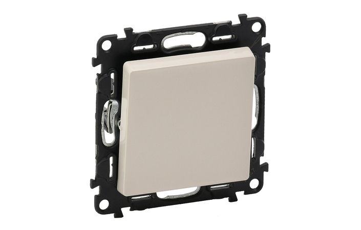 Перемикач 1-клавішний прохідний Valena Life Слонова кістка 752506 Legrand - Зображення 164708030-cfa48.jpg
