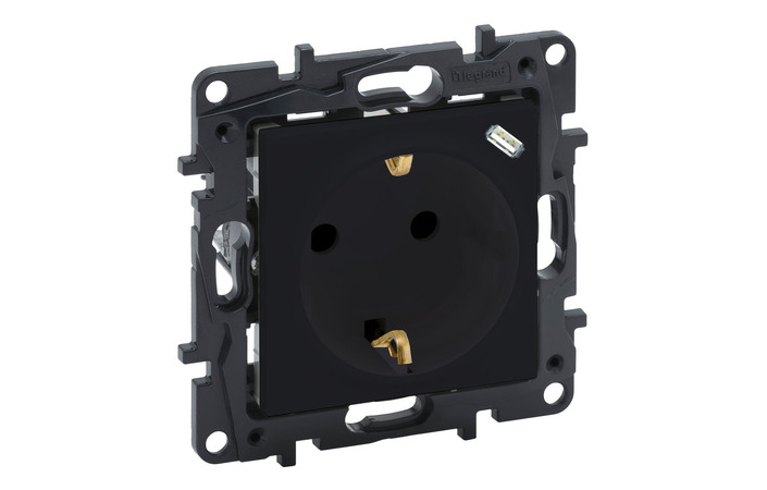 Розетка комбинированная 2К+3 16A+USB Тип C 1,5A 250В автоматические клеммы Niloe Step 864527 Legrand - Зображення 164711171-ac12a.jpg