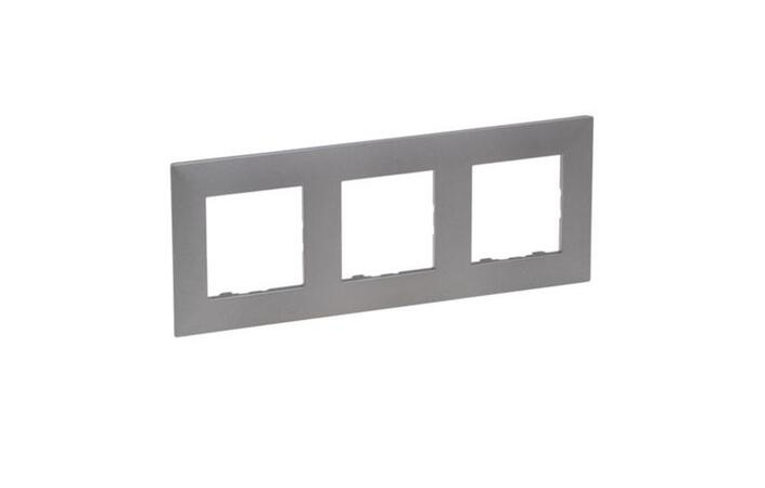 Рамка 3-місна Niloe Step Сталь 863493 Legrand - Зображення 164713225-bf370.jpg