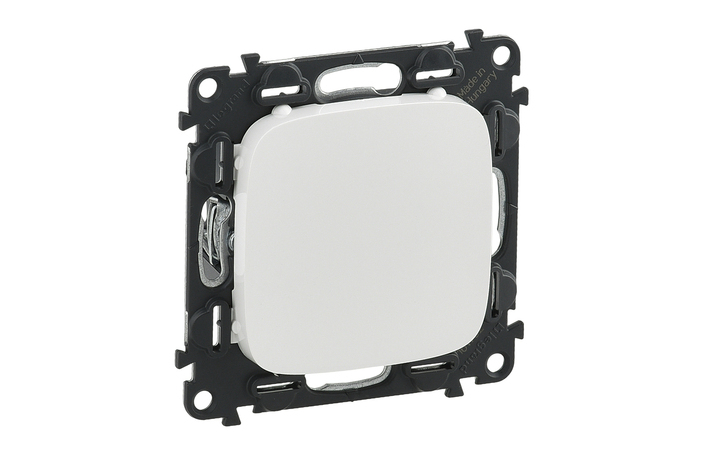 Заглушка Valena Allure Білий 755185 Legrand - Зображення 164739974-29335.jpg