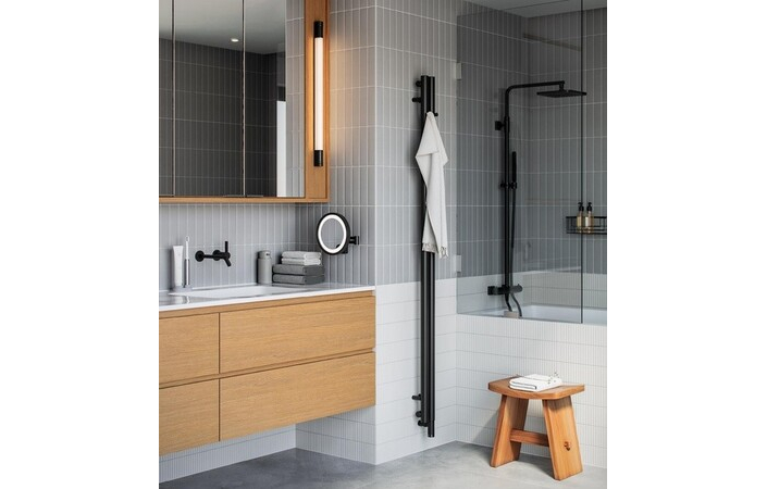 Рушникосушка Rolo Hanger 1200x95 Ral 9005 matt WGROW120009K9M5SX Terma - Зображення 189787286-16b37.jpg