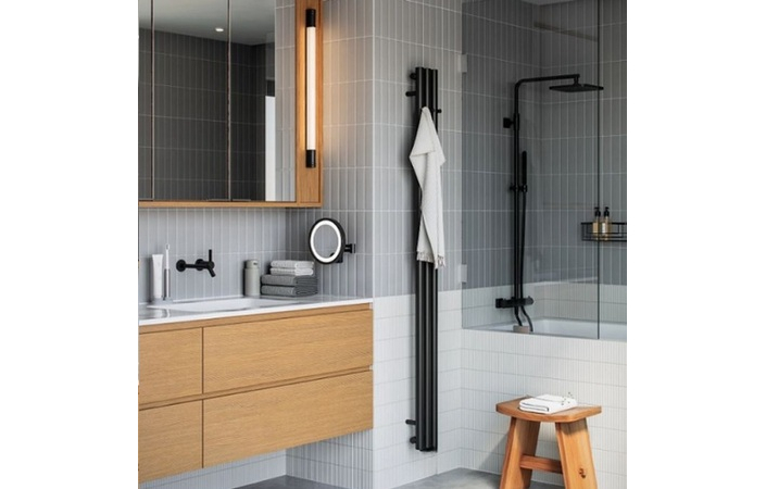 Рушникосушка Rolo Hanger 1200x150 Ral 9005 matt WGROW120015K9M5SX Terma - Зображення 195338109-ee5ed.jpg