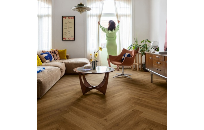 Вінілова підлога Ciro Herringbone Дуб ботанічний карамельний 630х126x6 Quick-Step - Зображення 209389695-952a9.jpeg