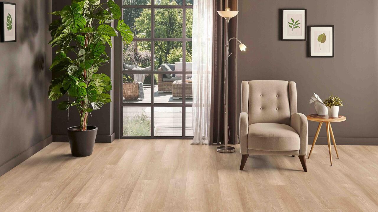 Ламинированный пол K2730 Oak Erie RB Pressed Bevel Tap Loc Pressed Bevel 1289x192x8 - Зображення 106381099-4faa6.jpg