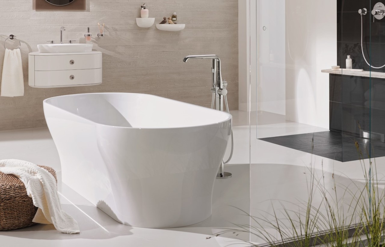 Змішувач підлоговий для ванни  Essence New (23491001), Grohe - Зображення 13db7-25991.jpg