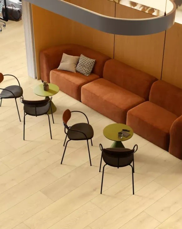 Вінілова підлога R172 Дуб Вігра FN 34 1210x234x5 - Зображення 153902734-5111e.jpg