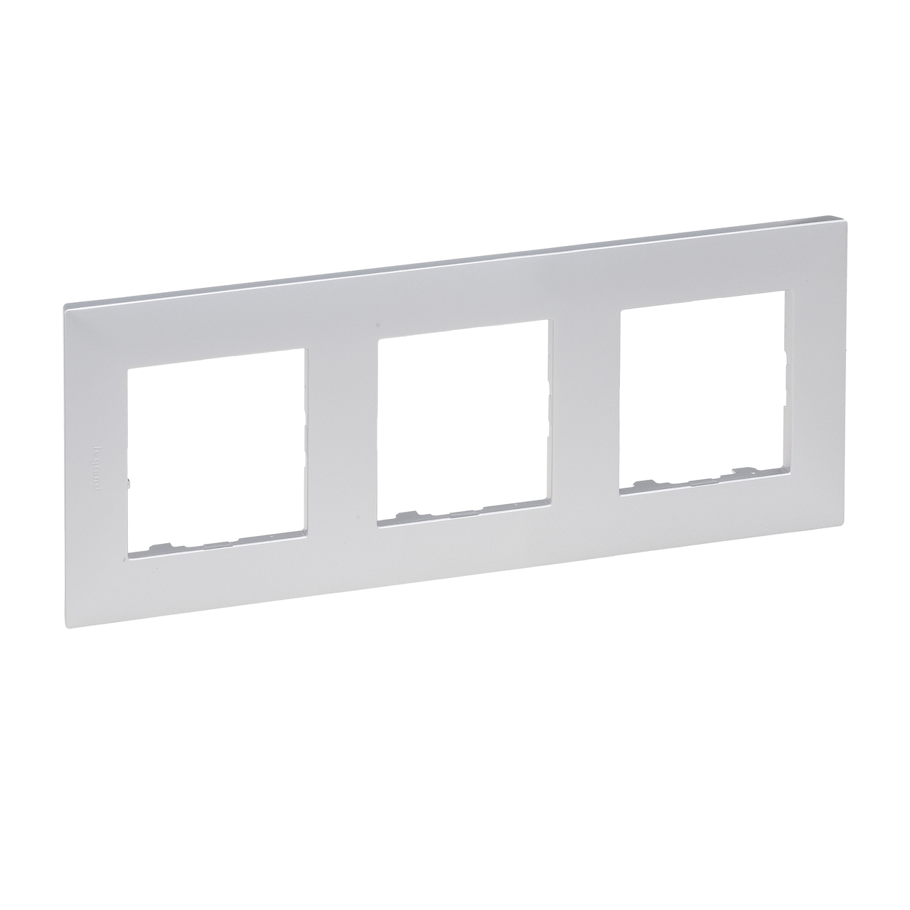 Рамка 3-местная Niloe Step Алюминий 863393 Legrand - Зображення