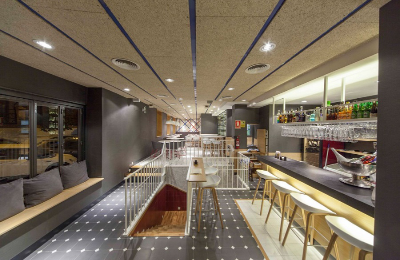 Плитка керамогранітна Octogono Cabaret Antracita 200x200x8 Vives - Зображення 1834074-e9731.png