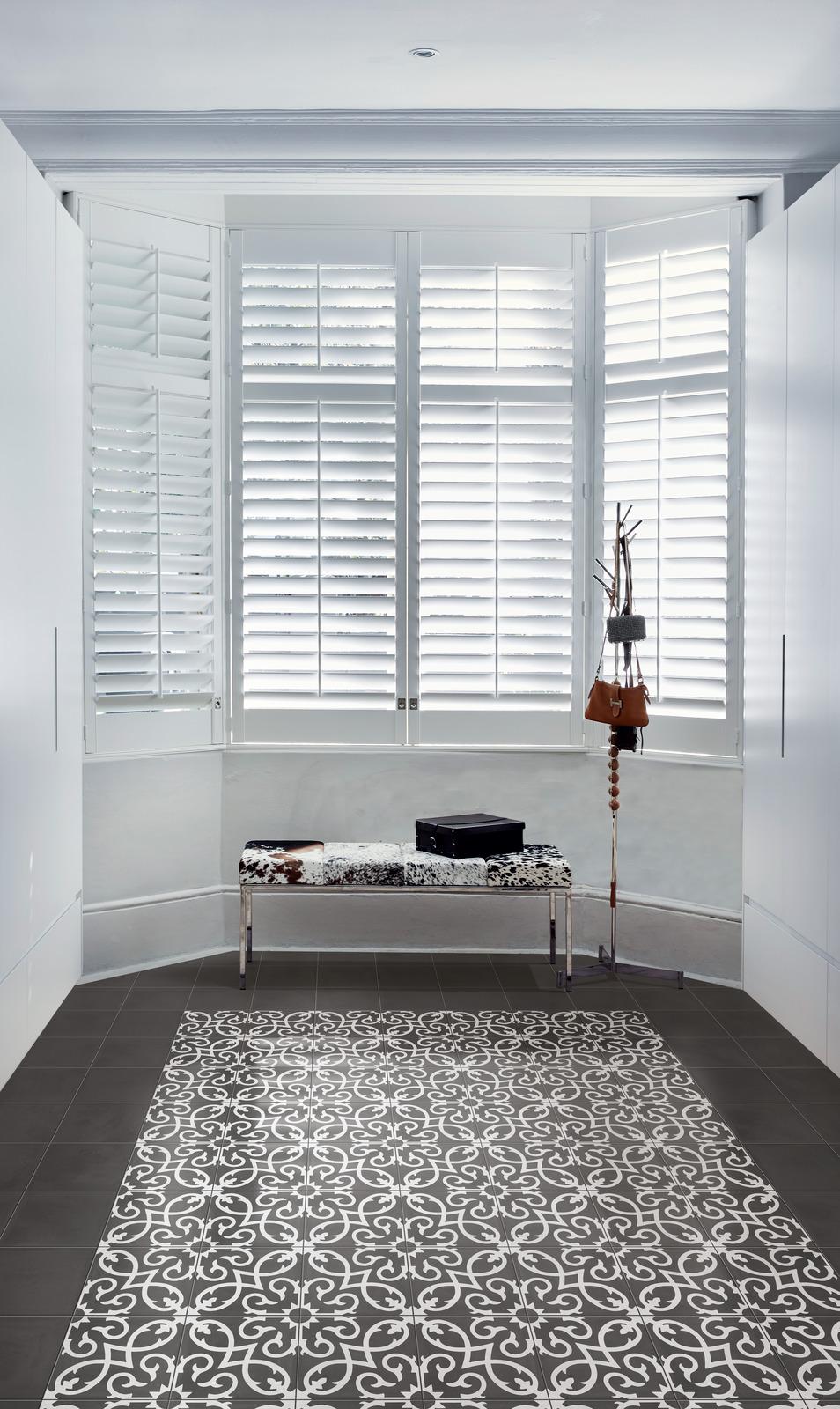 Плитка керамогранітна R7HU Contrasti Antracite 200x200x10 Ragno - Зображення 1836503-341e4.jpg