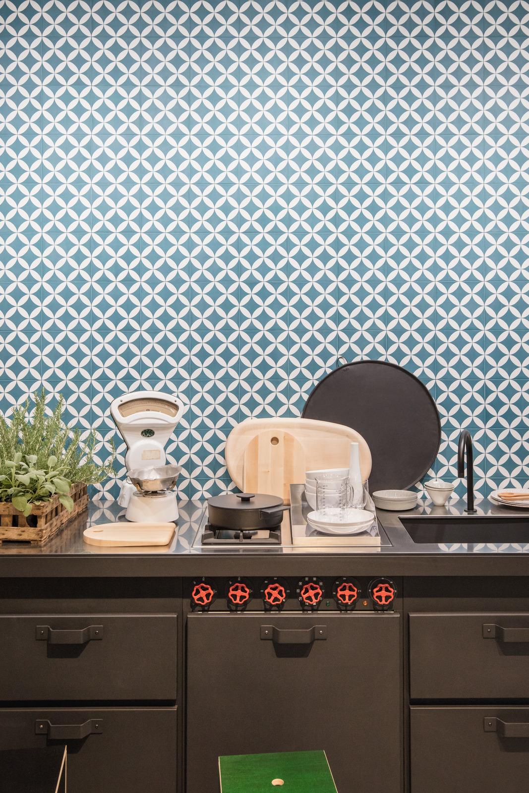 Плитка керамогранітна R7HS Contrasti декор Tappeto 13 200x200x10 Ragno - Зображення 1836573-759be.jpg