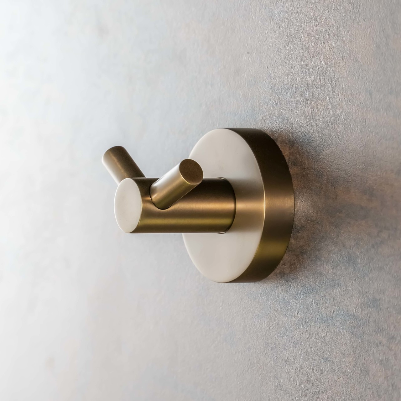 Гачок подвійний Amber (155106032), Bemeta - Зображення 1890045-16999.jpg