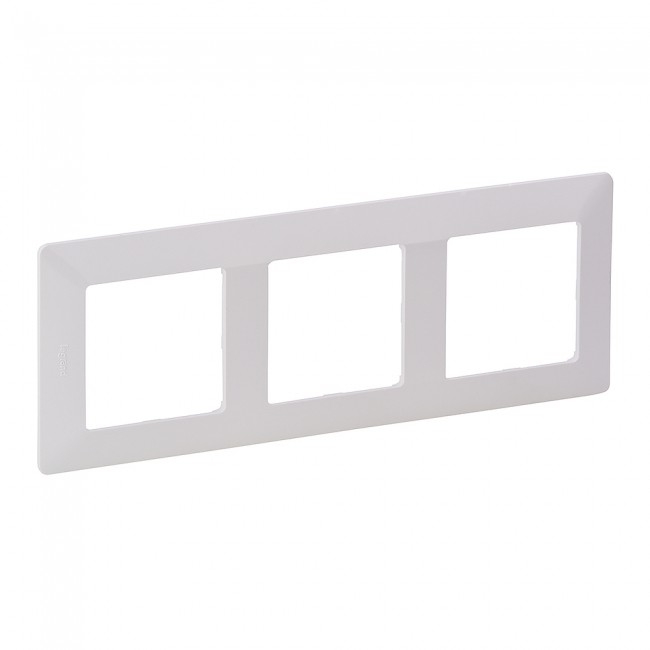 Рамка 3-місна Valena Life White 754003 Legrand - Зображення