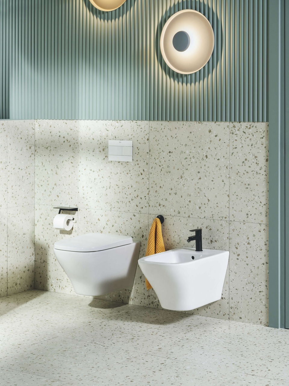 Біде підвісне Optic A357V15000 Roca - Зображення 193076452-0c99d.jpg