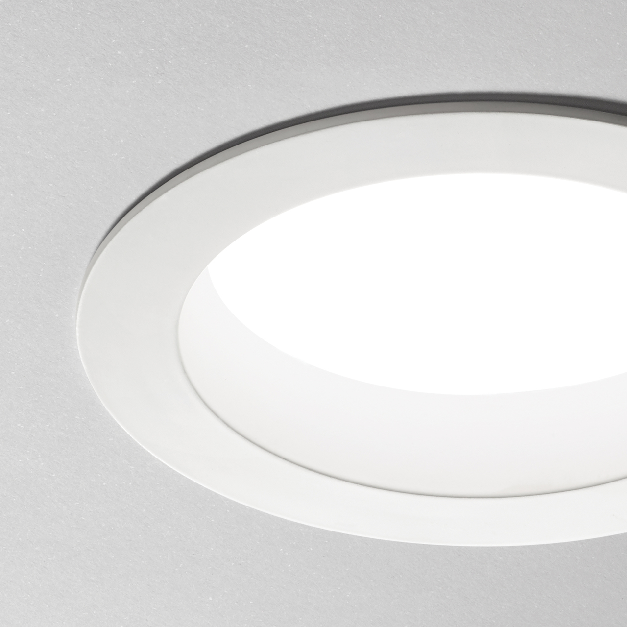 Точковий світильник BASIC WIDE 30W 4000K (193434), IDEAL LUX - Зображення 193519-.jpg