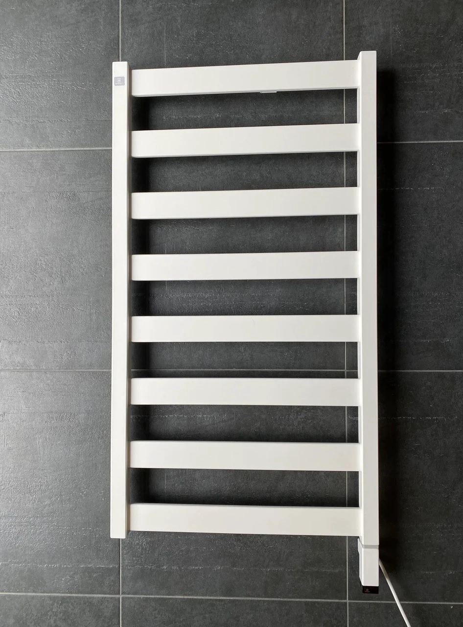 Полотенцесушитель Vivo One 1390x600 Ral 9016 WWVON139060K916E8P Terma - Зображення 198573437-1ae50.jpg