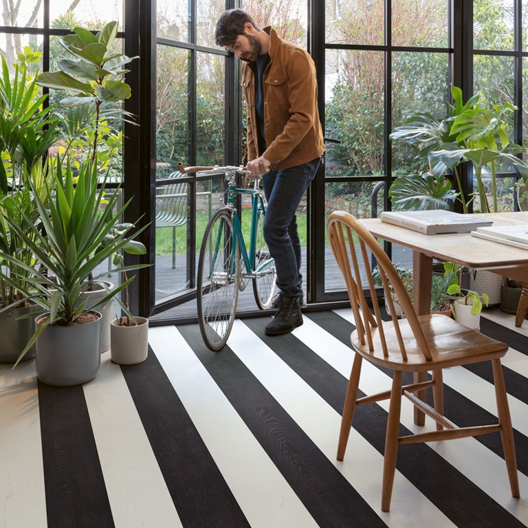 Ламінат Capture Дуб фарбований чорний 1380х212x9 Quick-Step - Зображення 209106693-6052b.jpeg