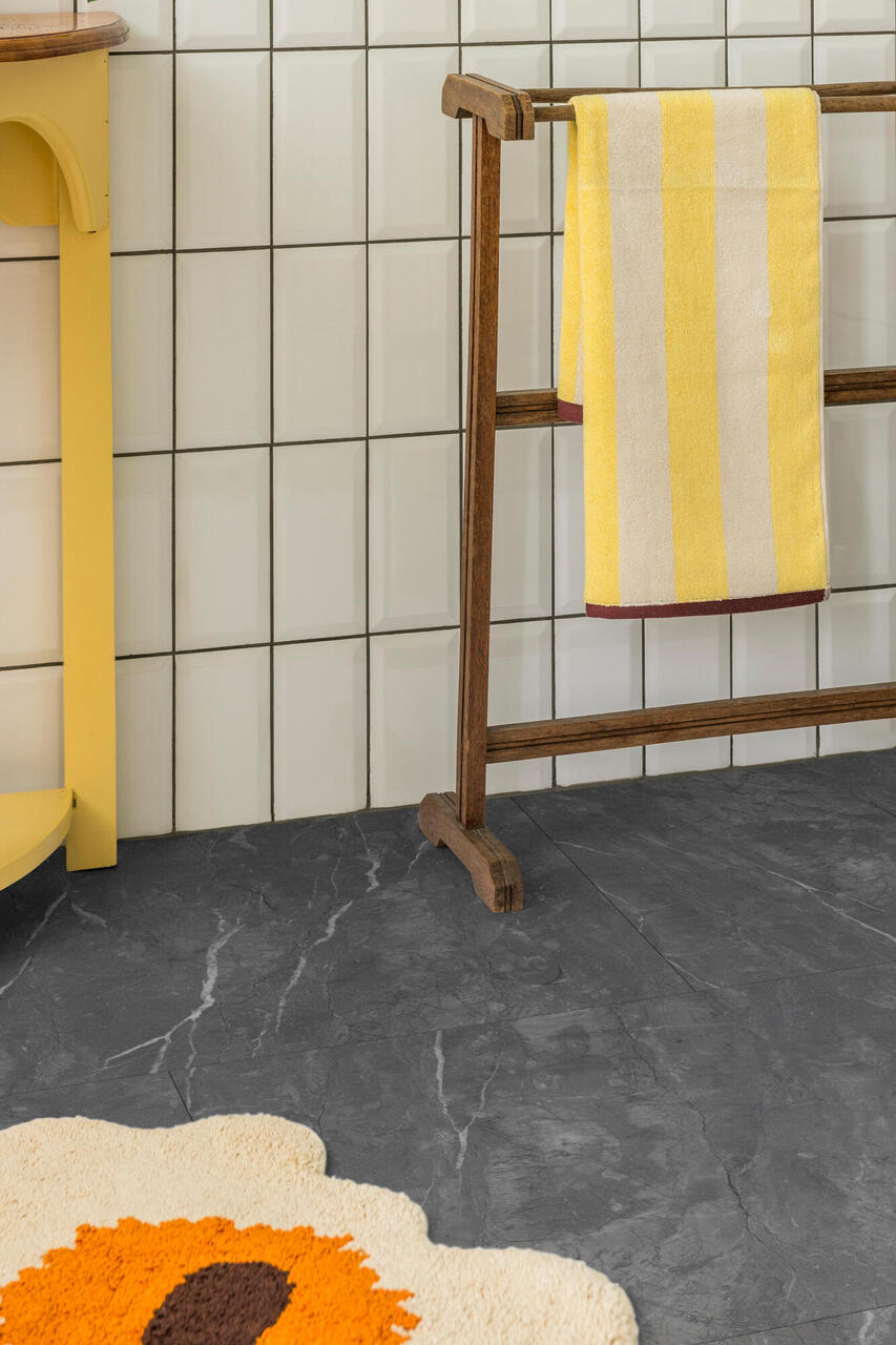 Вінілова підлога Spirit Soul CLCF 55 Tile Zigi 914x457,2x6 Berry Alloc - Зображення 237635783-8b3a5.jpg