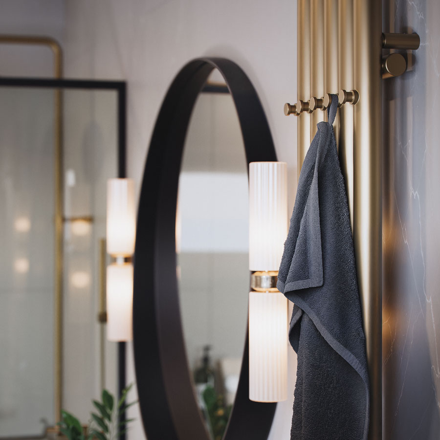 Рушникосушка Rolo Hanger E 1400x260 Ral Brass WLROW140026KBRAE8ORXMX0 Terma - Зображення 245300717-72b29.jpg