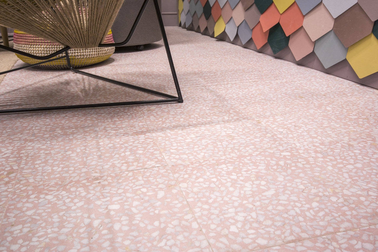 Плитка керамогранітна Farnese Amalfi-R Crema RECT 293x293x8,2 Vives - Зображення 341909-f31ff.jpg