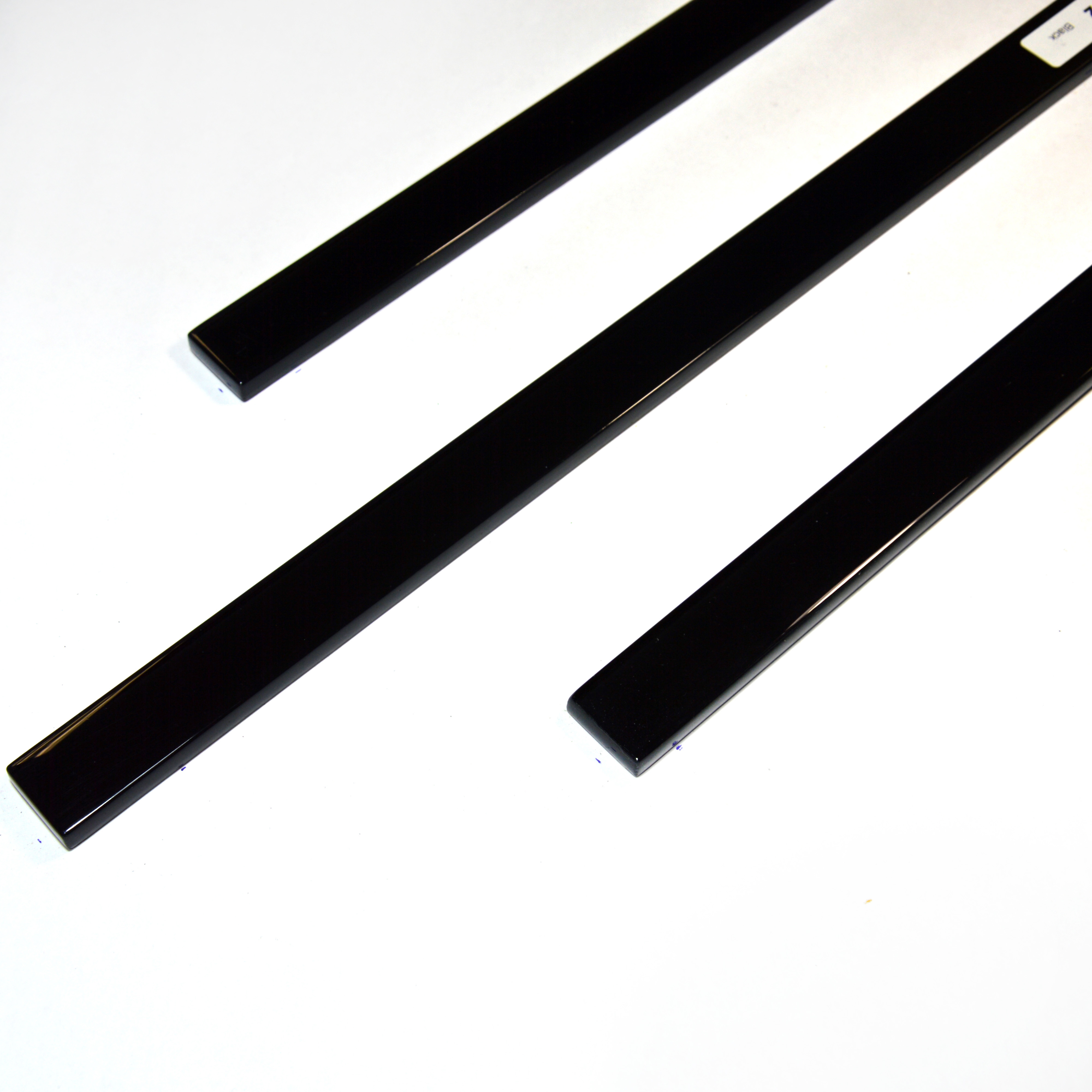 Фриз GF 4032 Black 25×400x8 Котто Кераміка - Зображення 43fae-gf-32-black.jpg