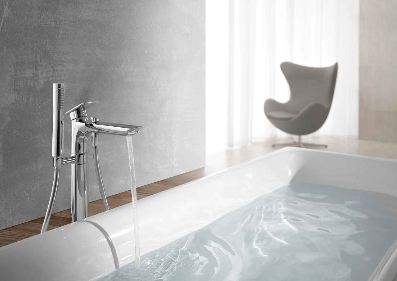 Змішувач підлоговий для ванни KLUDI E2 (495900575), Kludi - Зображення 4b5a8-kludi_e2_495900575_pp_quer_02.jpg