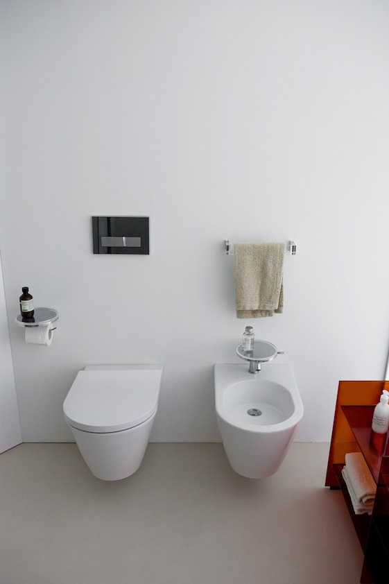 Біде підвісне Kartell by Laufenl (H8303310003021), LAUFEN - Зображення 88bbe-h8303310003021vv.jpeg