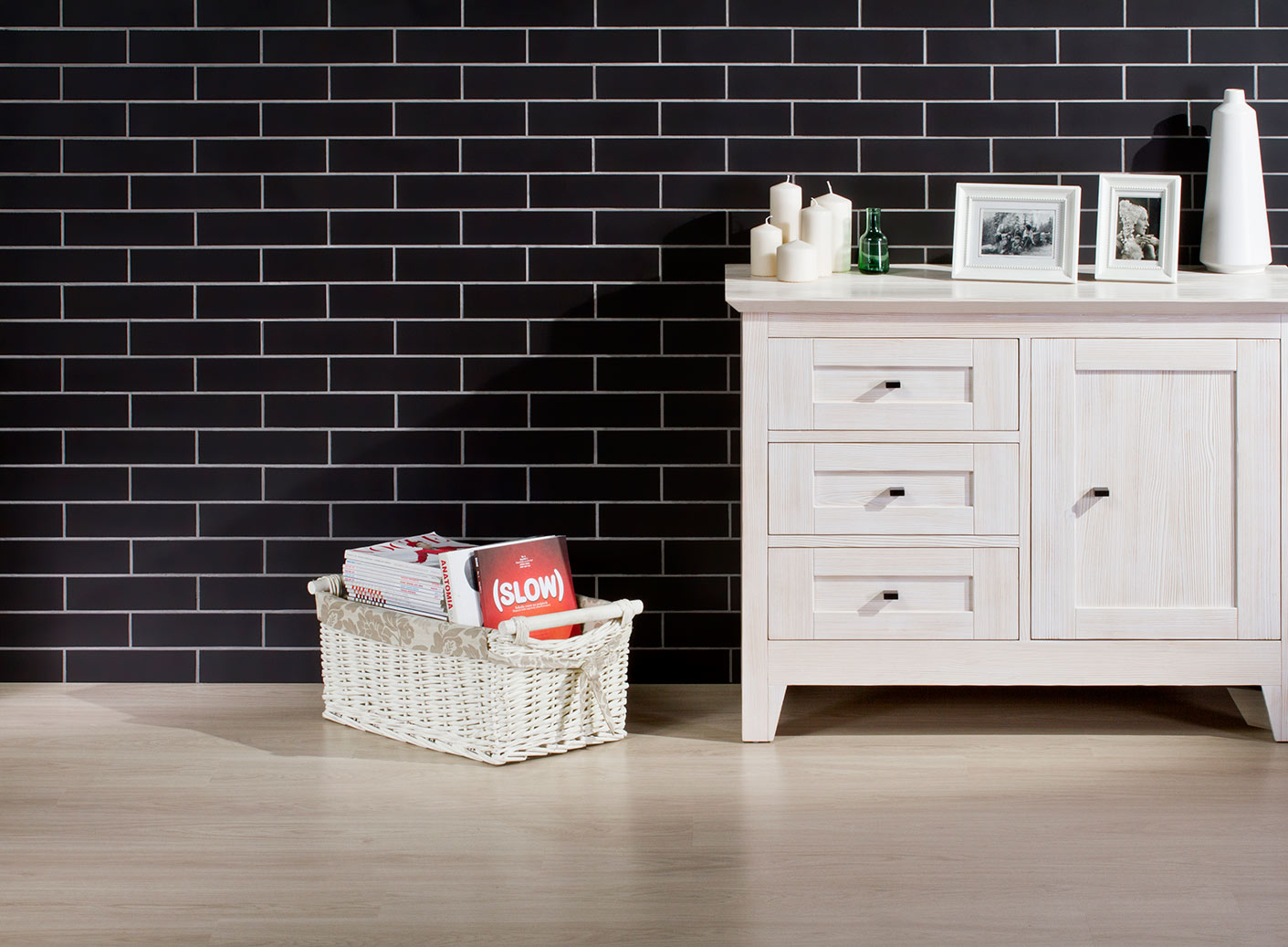 Плитка фасадна глазурована Nero 65x245x6,5 Cerrad - Зображення 8fd24-nero-polplan-1.jpg