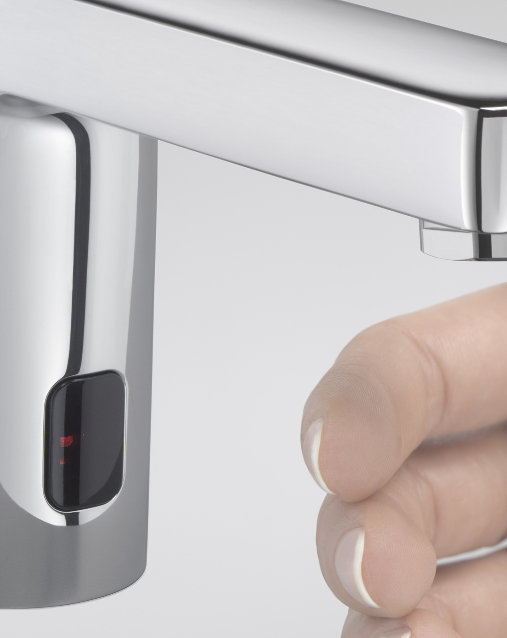 Змішувач для умивальника електронний DN 15 Zenta (3820005), Kludi - Зображення b412a-kludi_zenta_3820005_fb_01.jpg